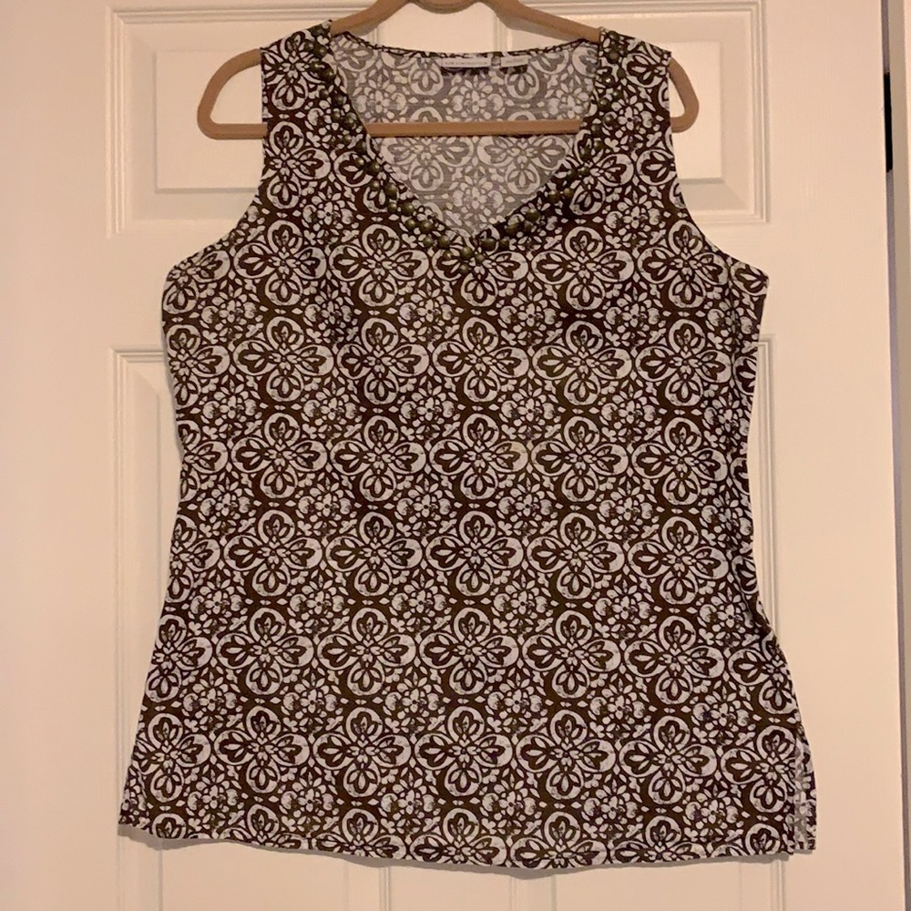 Liz Claiborne sleeveless blouse